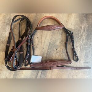 Fancy stitch pony flash bridle